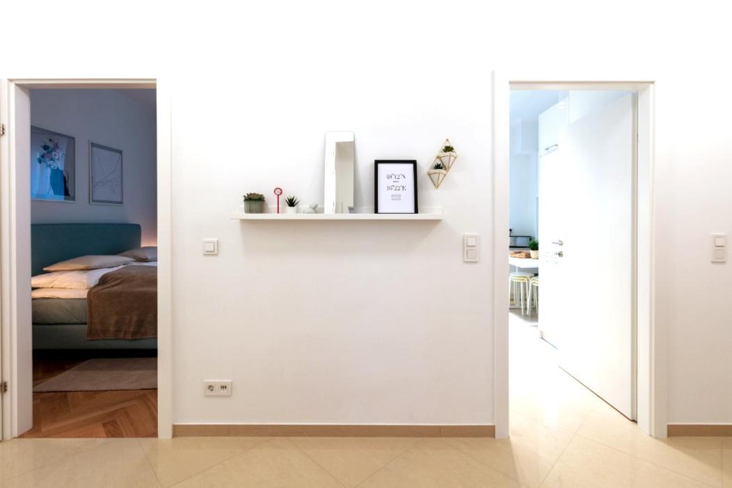 Apartment Elegance *